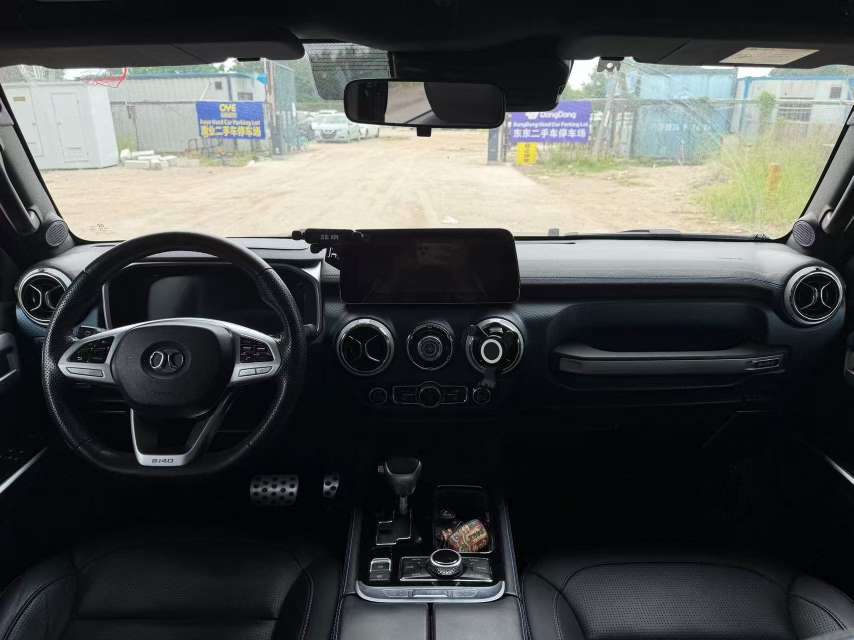 Beijing Automotive BAIC BJ40 6