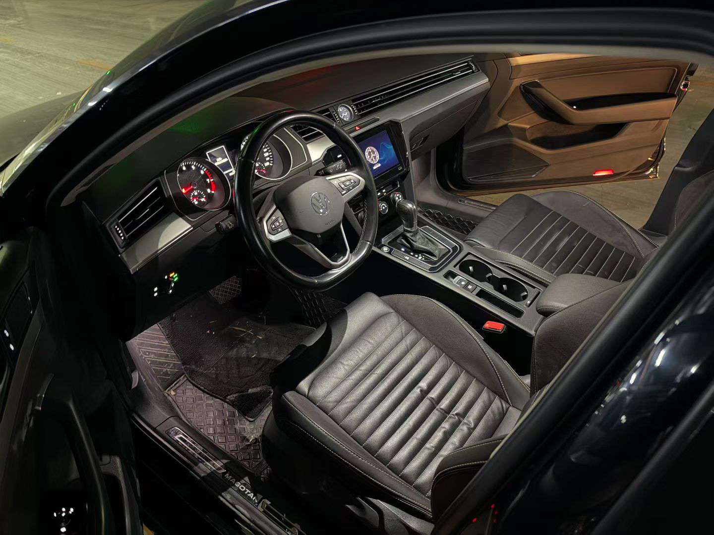 Volkswagen Magotan 280T Comfort Edition 4