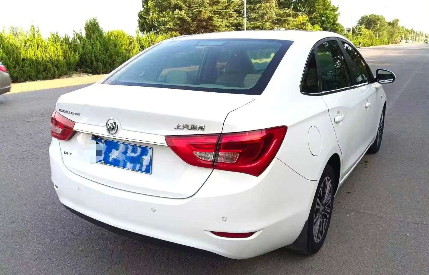 Buick Excelle 1.5L Luxury Edition 6