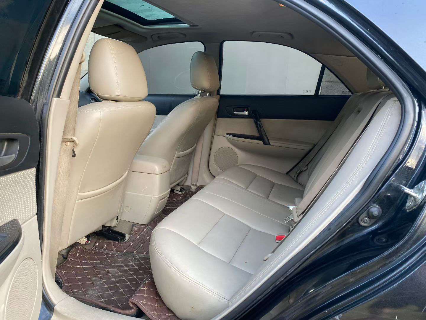 Mazda 6 5