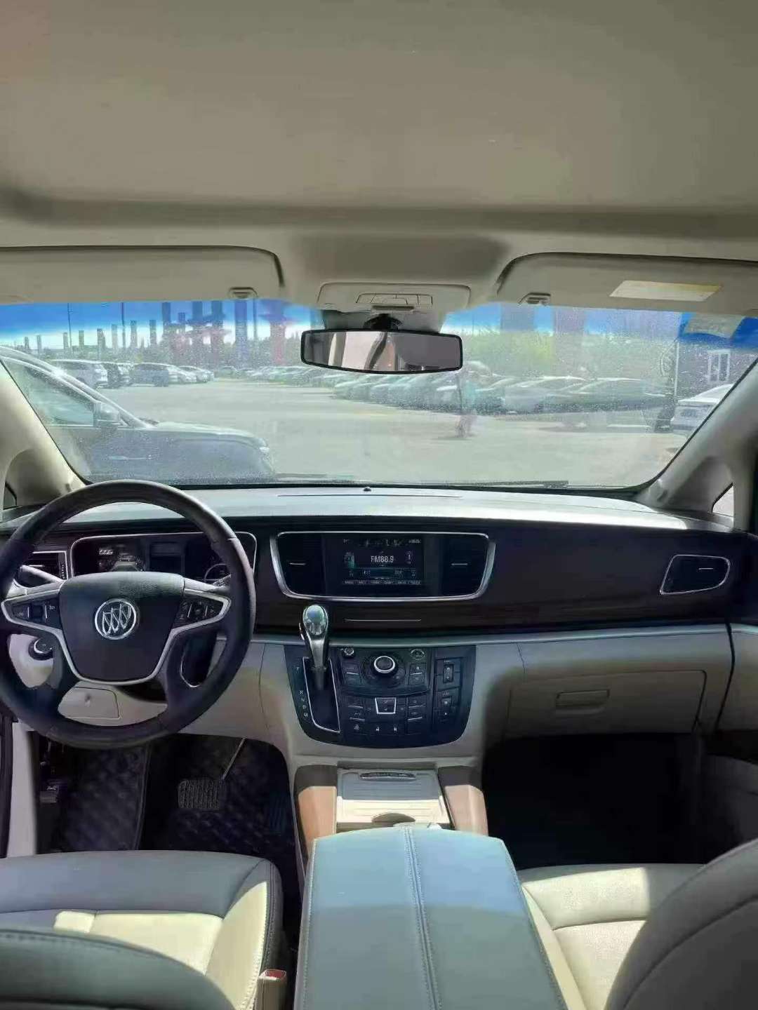 Buick GL8 2019 28T Comfort 8