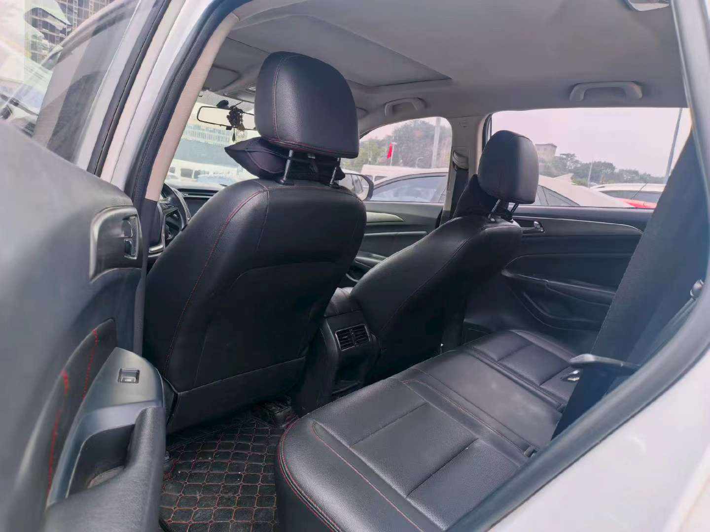Changan CS75 2014 1.8T Automatic Elite China IV 6