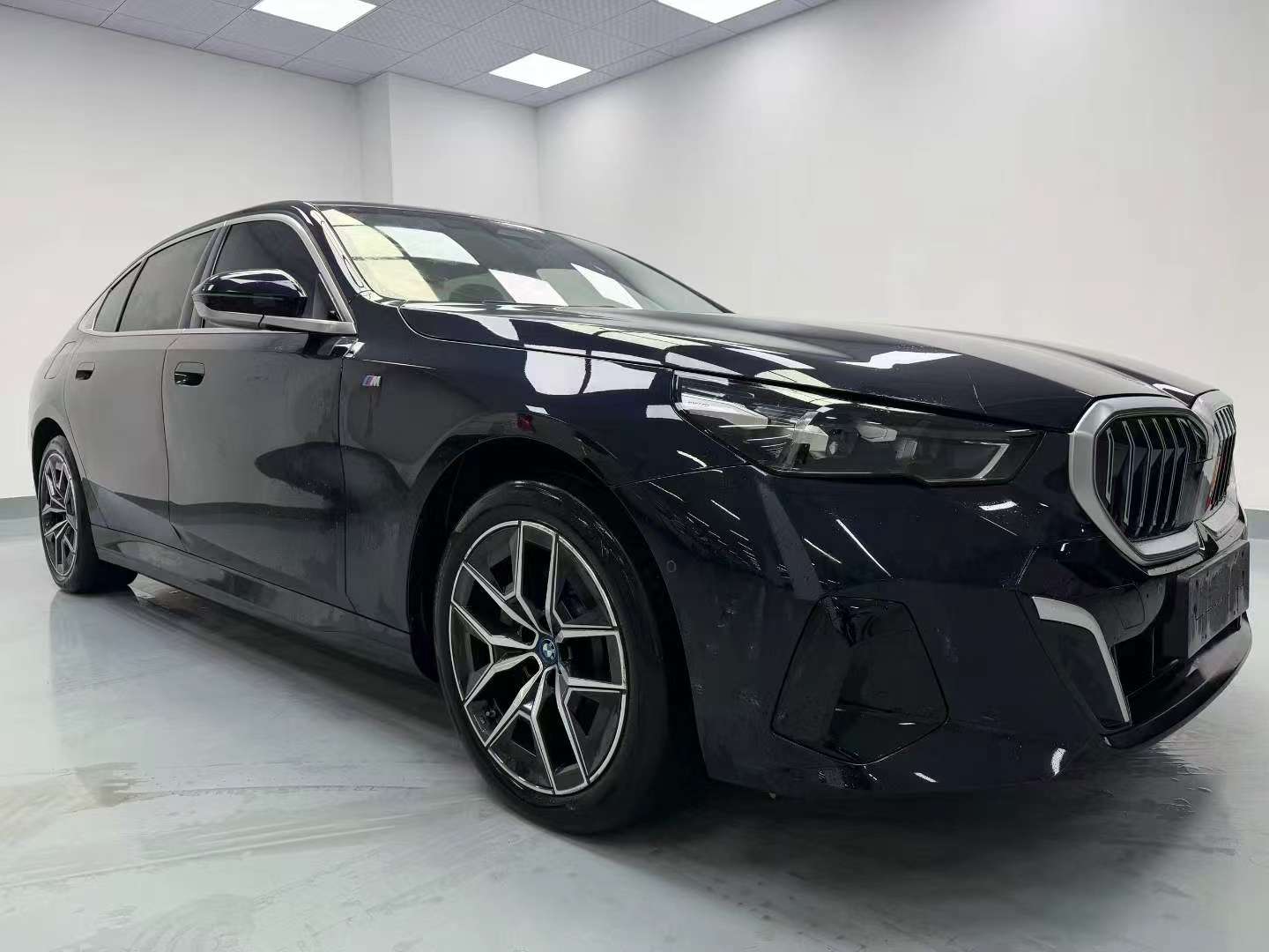 BMW i5 2025 Electric 3