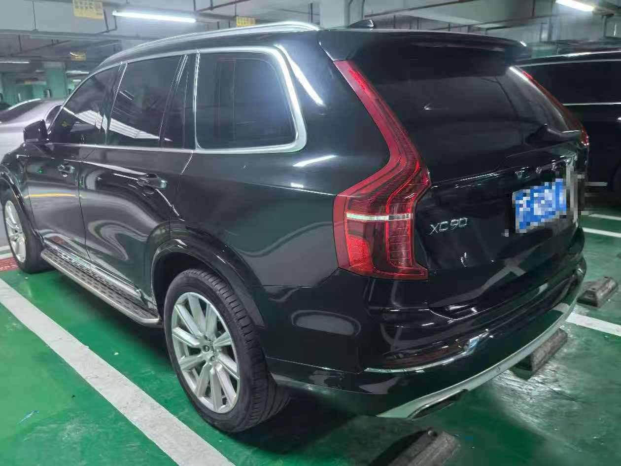 Volvo XC90 2.0L Automatic Sunroof 4