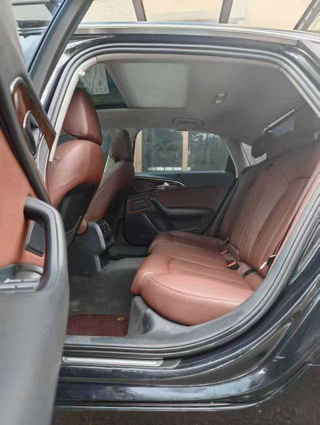 Audi A6L 2.0T Comfort Edition 6