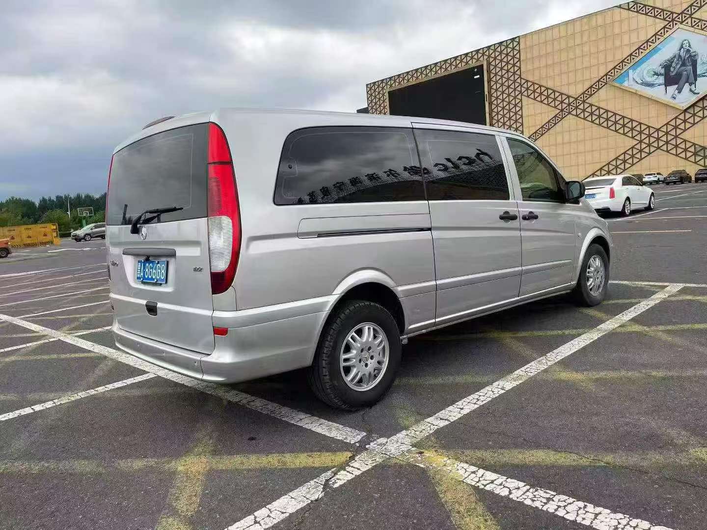 Mercedes-Benz Vito 2016 3.0 Automatic 8 Seats 4