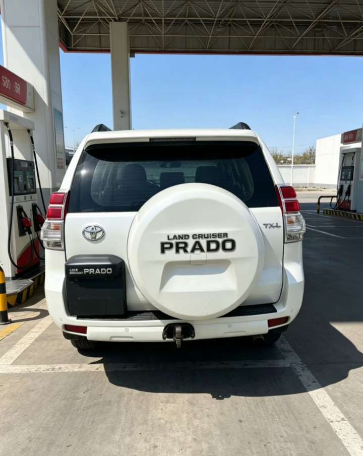 Toyota Prado 2012 2700 Luxury 7-Seater 7