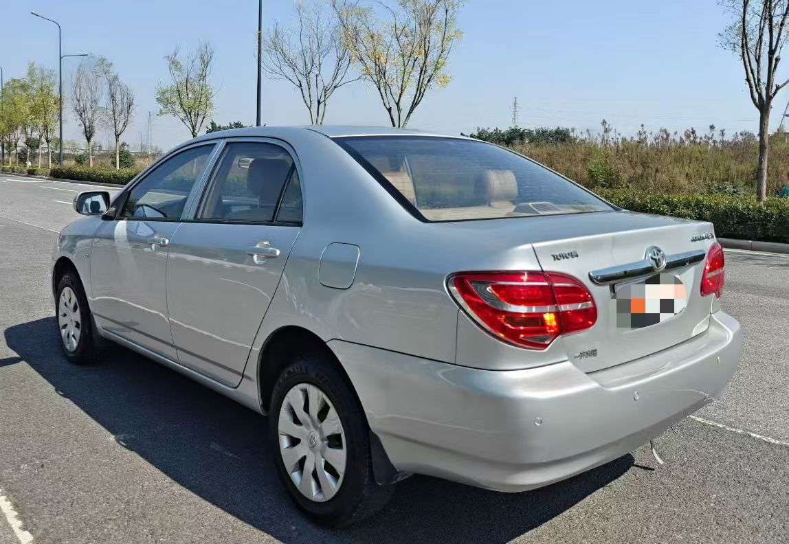 Toyota Corolla 1.6 Automatic Sunroof 6