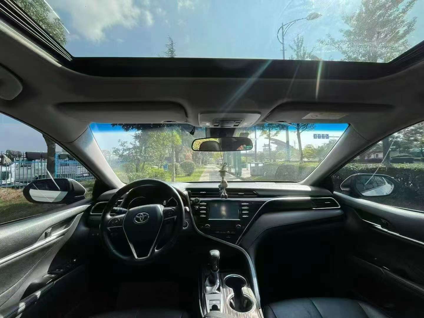 Toyota Camry 2.0G Luxury Edition 5