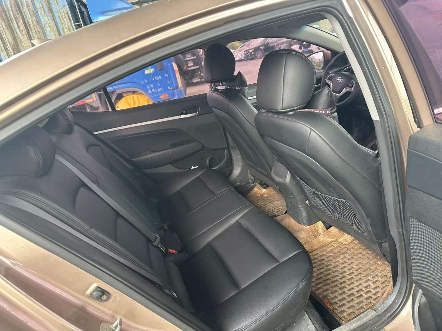 Hyundai Elantra 1.6L Automatic Elite 8