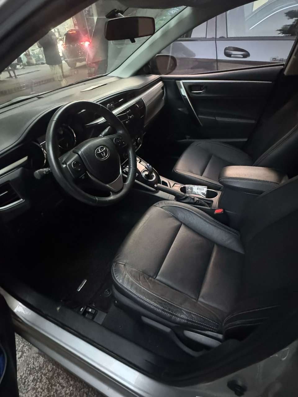 Toyota Corolla 4