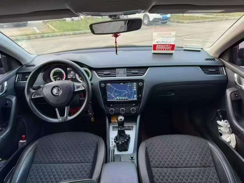 Skoda Octavia 1.2T Automatic 5
