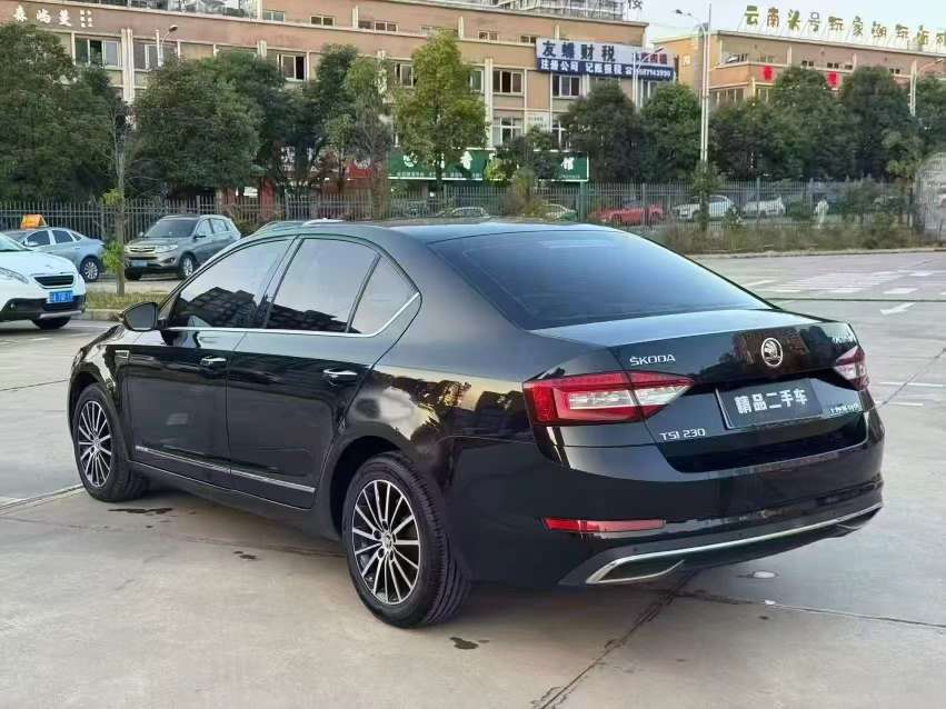 Skoda Octavia 1.2T Automatic 7
