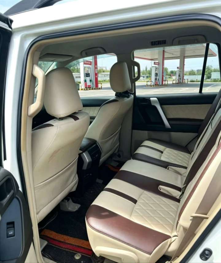 Toyota Prado 2012 2700 Luxury 7-Seater 5
