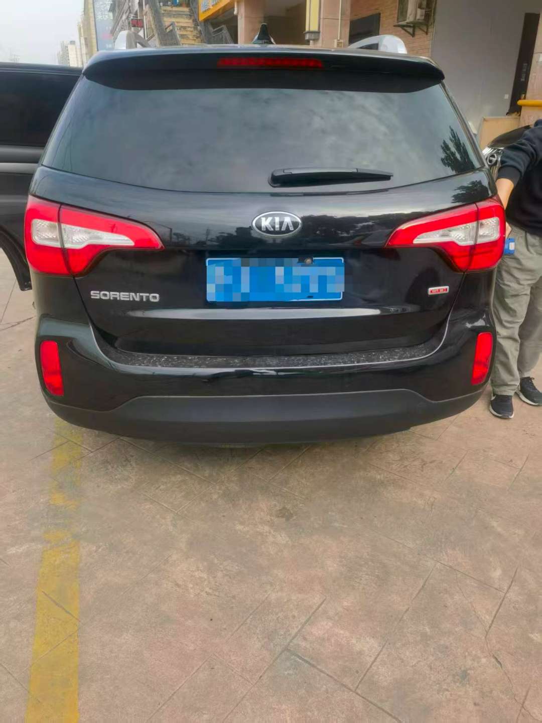 Hyundai Santa Fe 2013 Automatic Luxury 7-Seater 2