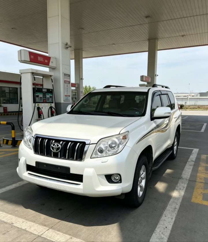 Toyota Prado 2012 2700 Luxury 7-Seater