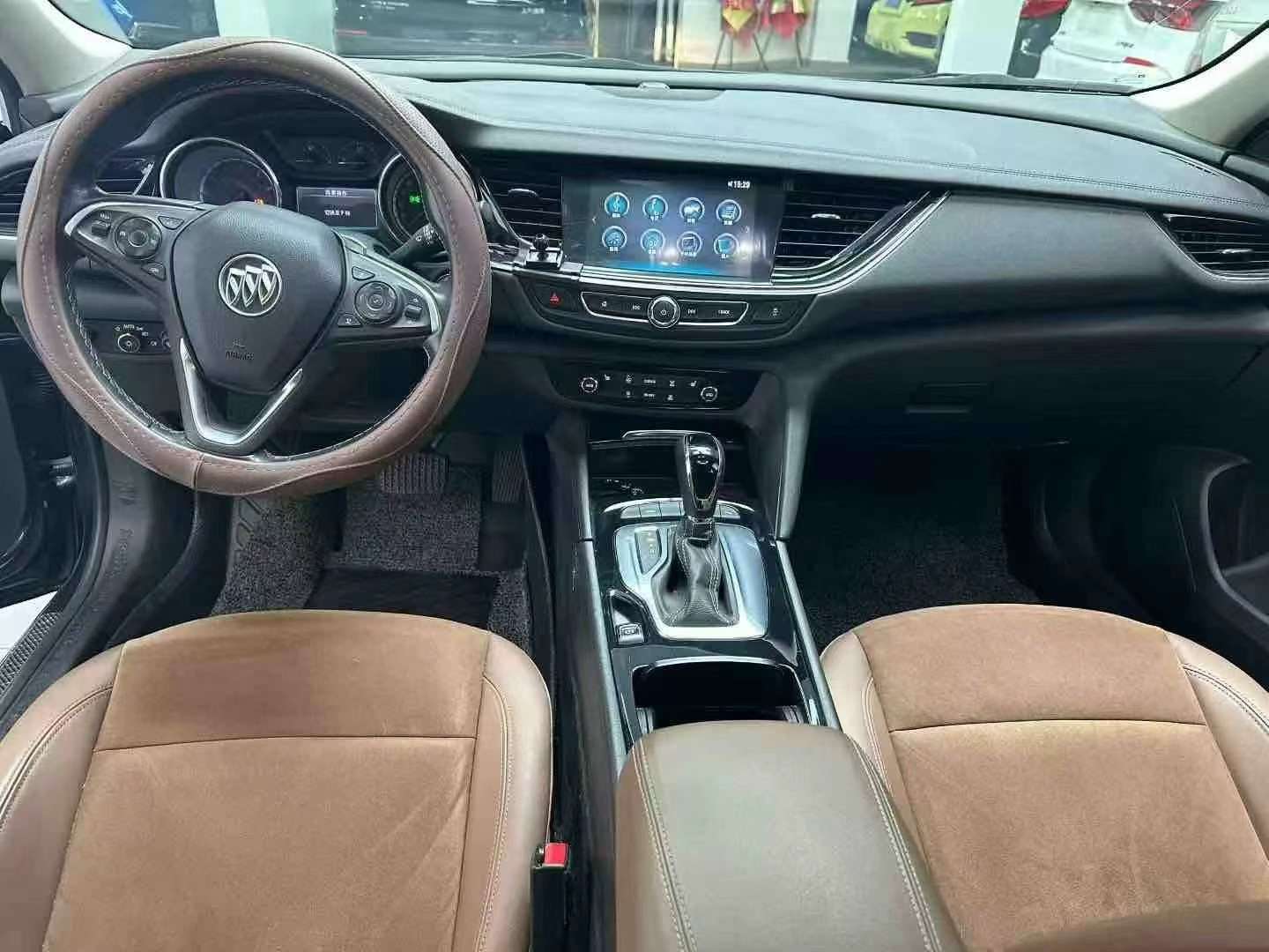 Buick Regal 2020 8