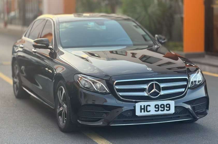 Mercedes-Benz E-Class 2019 E300L Sport Fashion Edition 2