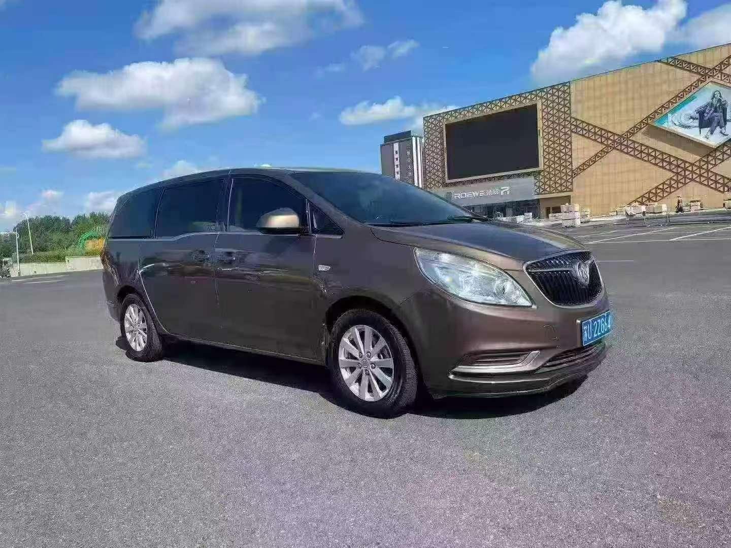 Buick GL8 2019 28T Comfort 3
