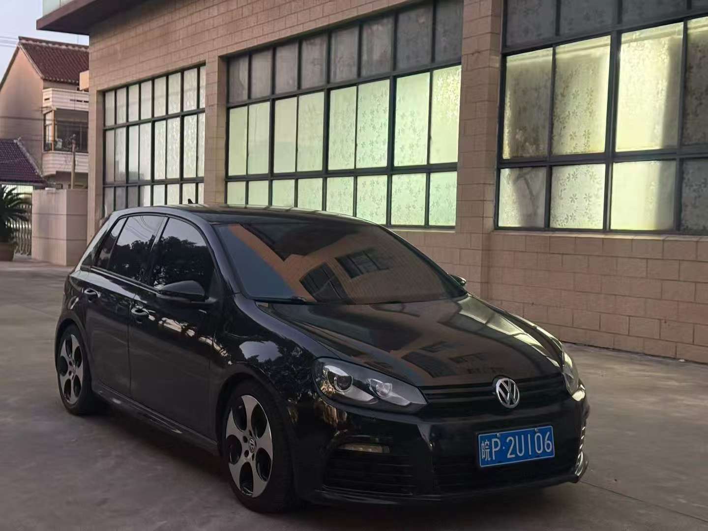 Volkswagen Golf 2013 GTI Automatic Sunroof 2.0T 3