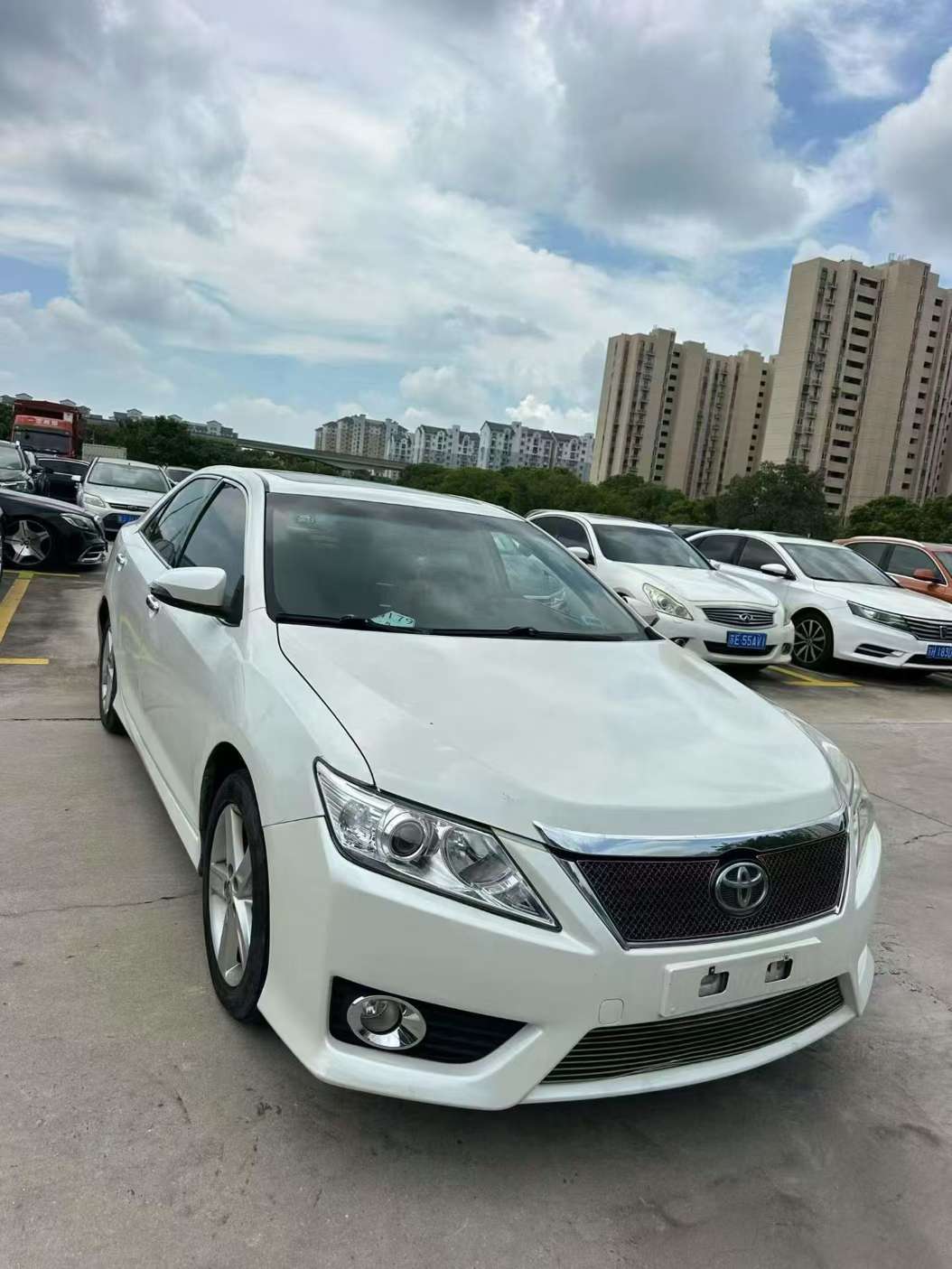 Toyota Camry 2.0L Automatic Sunroof