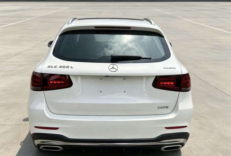 Mercedes-Benz GLC 2019 2.0T Automatic Sunroof 4WD Dynamic Edition 3