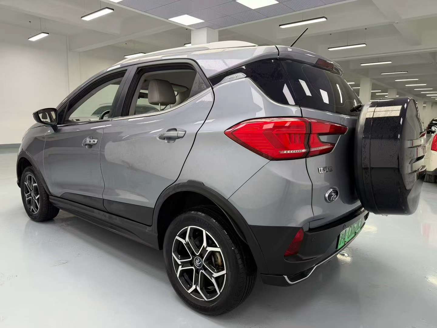 BYD Yuan Pro 6