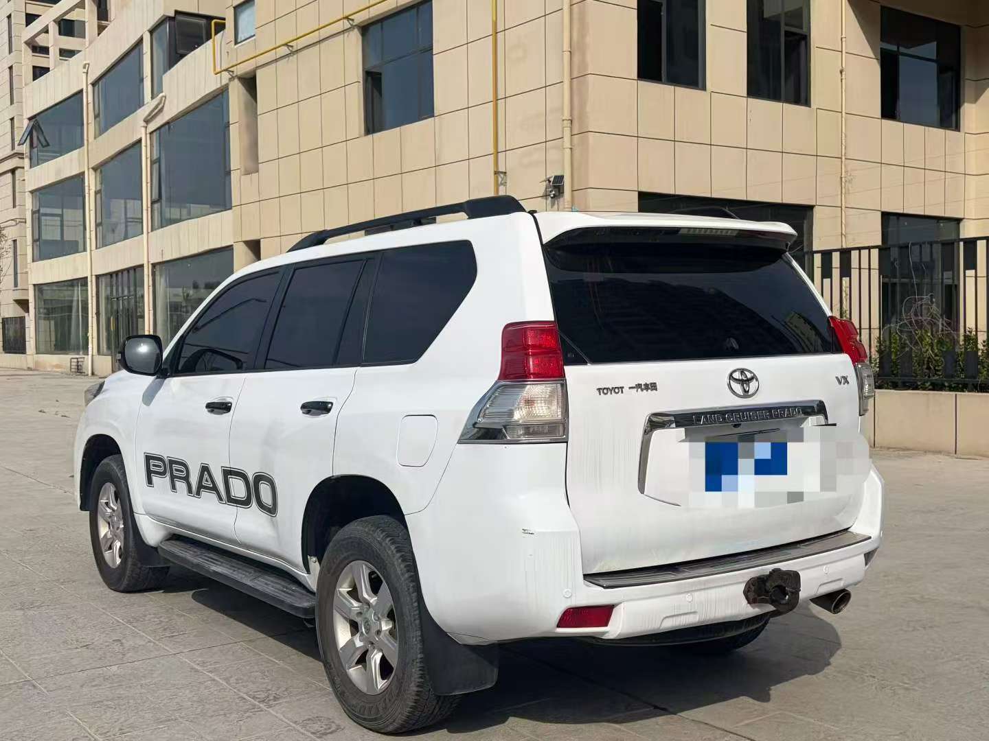 Toyota Prado 2012 4.0L Automatic 4WD 7-Seater 9