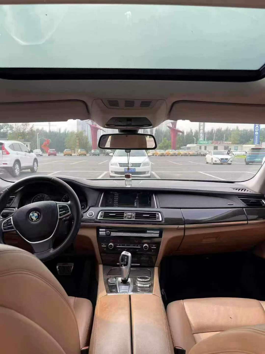 BMW 7 Series 740Li High Trim 8