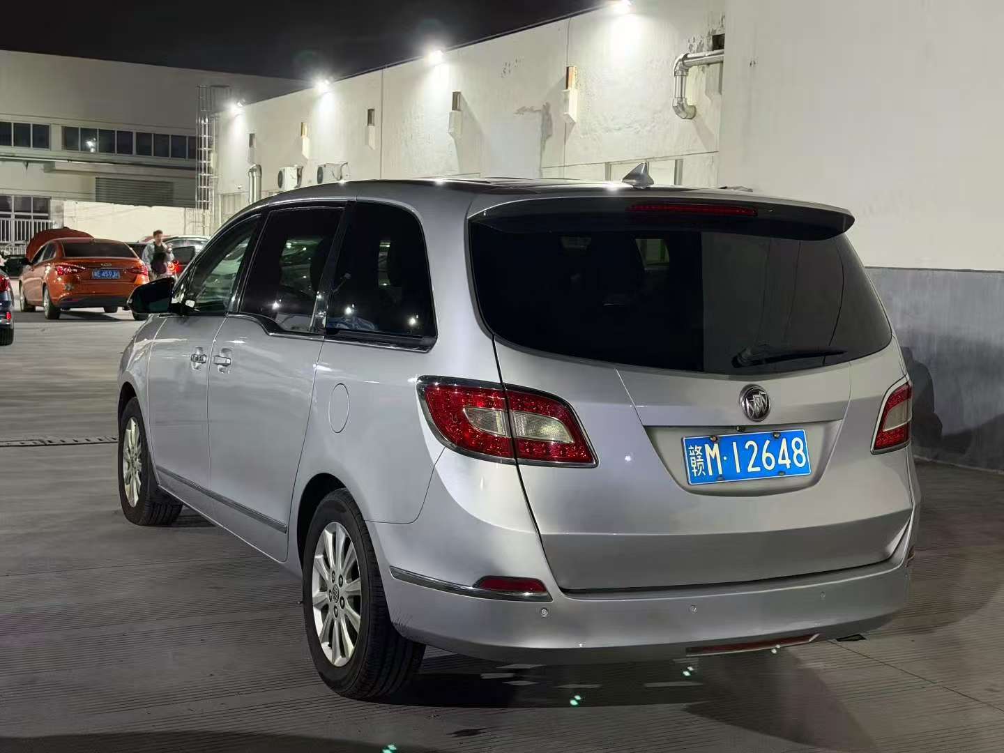 Buick GL8 2011 Flagship Edition 3.0 5