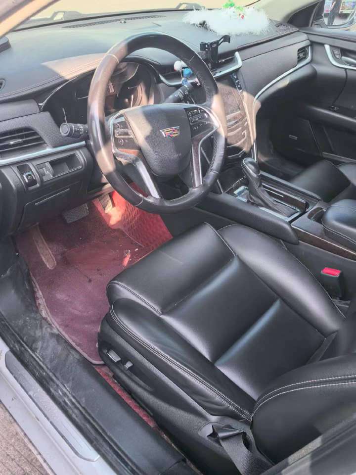 Cadillac XTS 2019 2.0L Automatic Sunroof 4