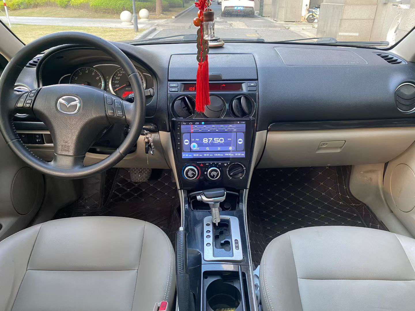 Mazda 6 4