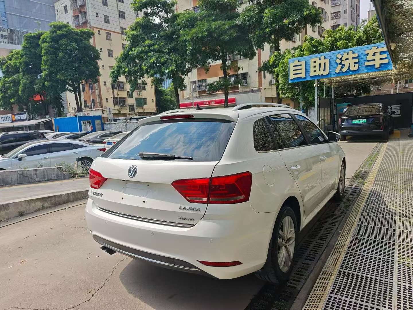 Volkswagen Lavida Plus 2017 230TSI DSG Comfort 3