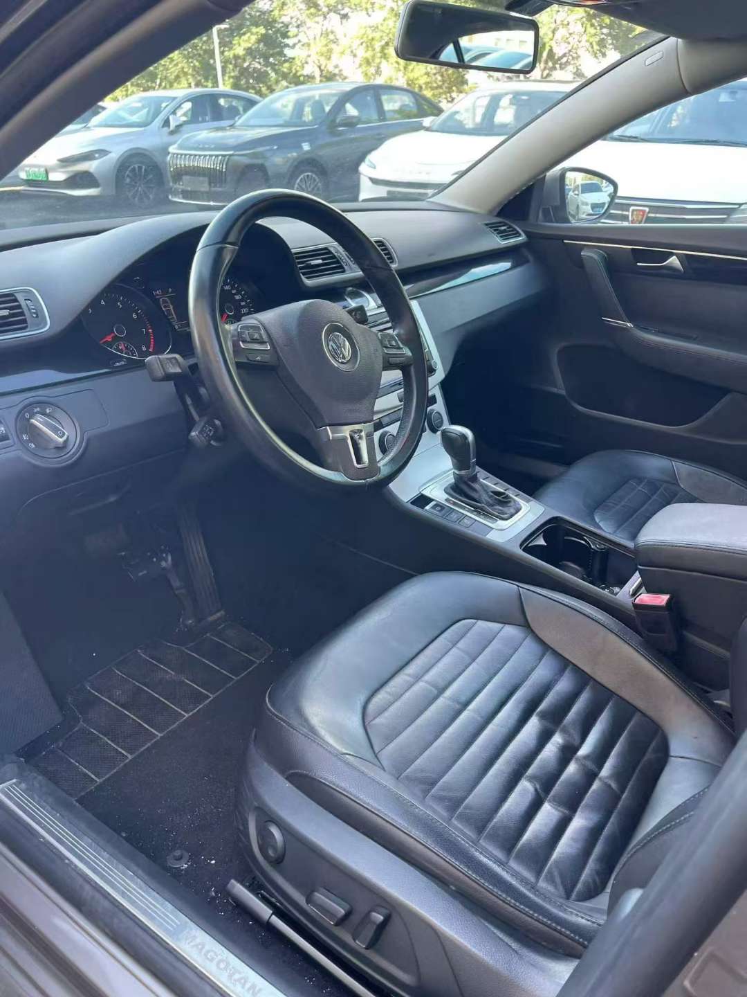 Volkswagen Magotan 2014 1.8T Automatic Sunroof Luxury Edition 7