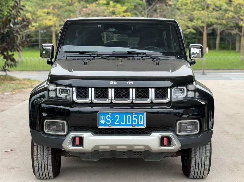 Beijing Automotive BAIC BJ40 2
