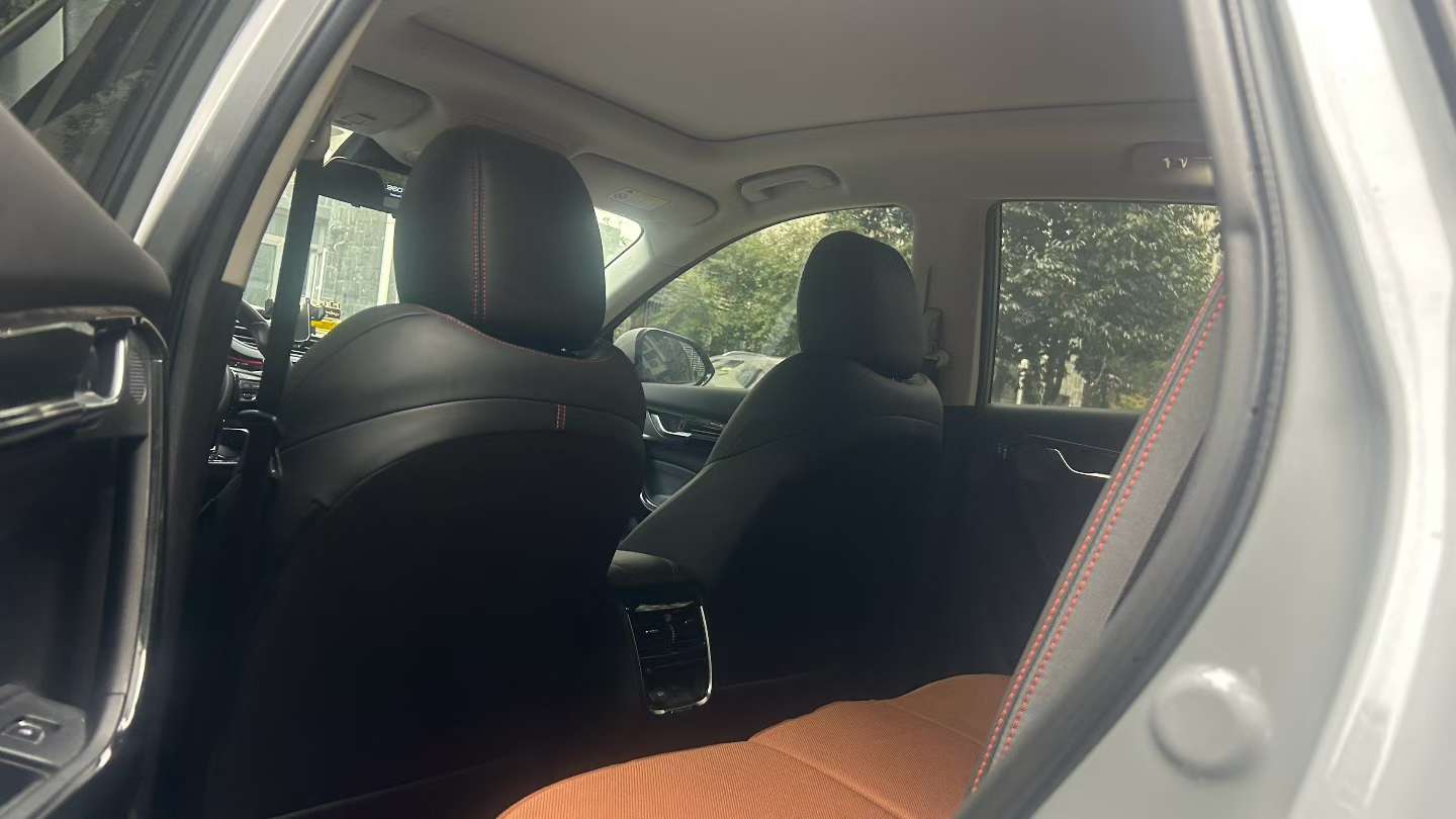 Dongfeng Fengshen AX7 2022 Mach Edition 1.5T DCT DF51 6