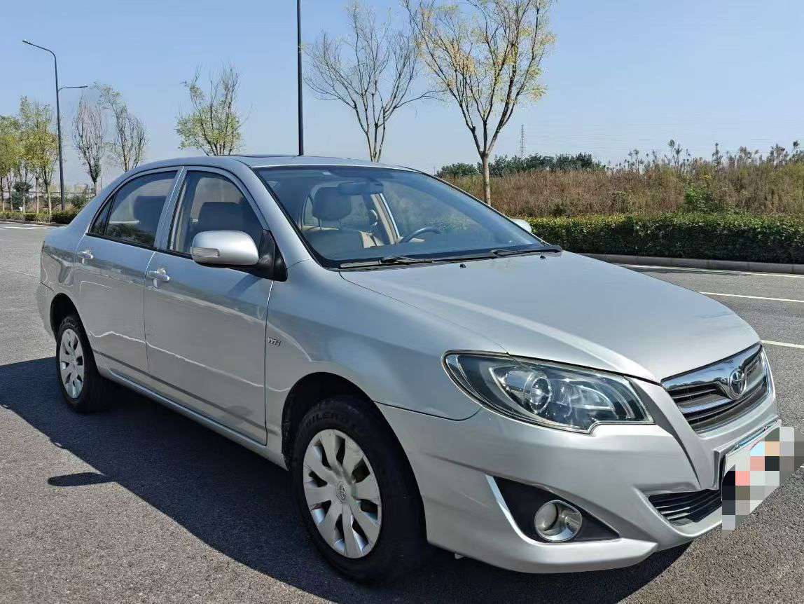 Toyota Corolla 1.6 Automatic Sunroof 2
