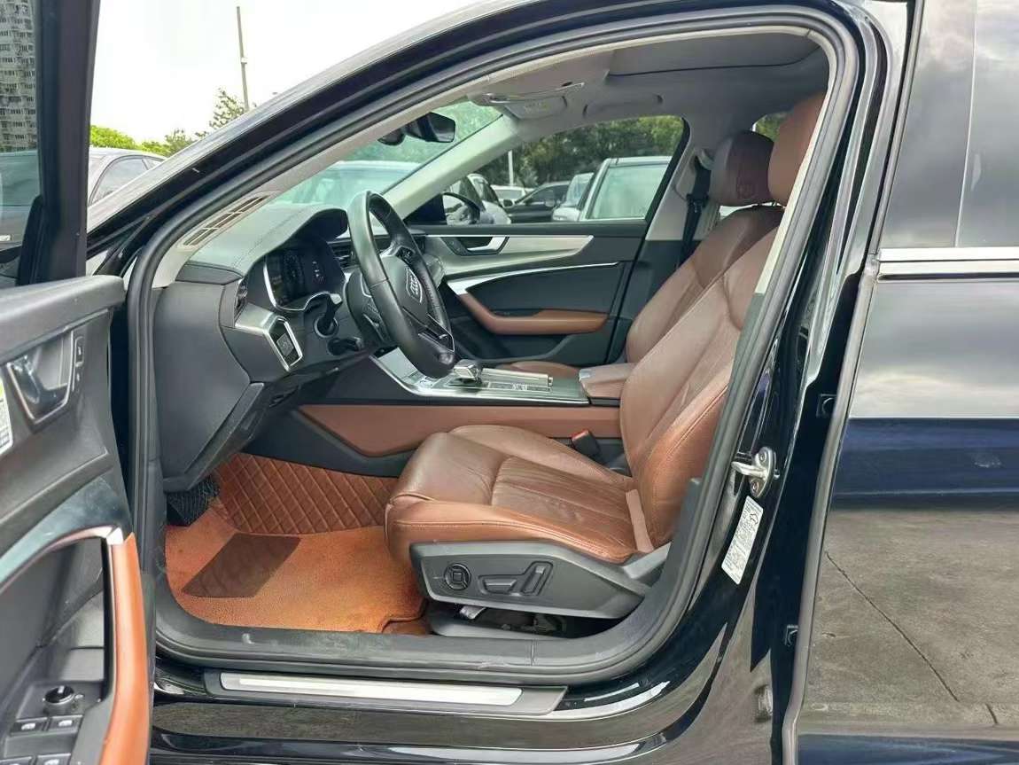 Audi A6L 45TFSI Dynamic 5