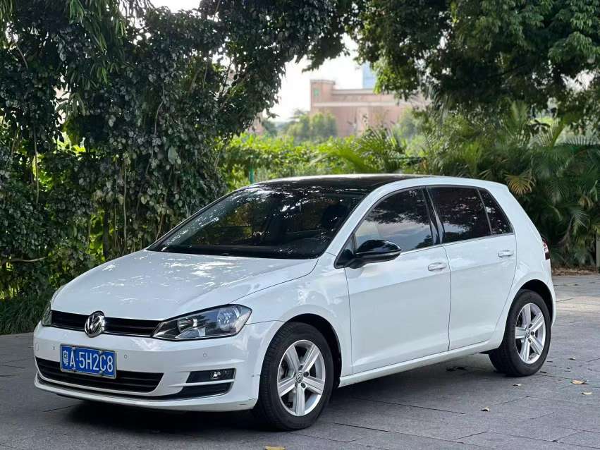 Volkswagen Golf 1.6L Automatic Comfort Million Edition