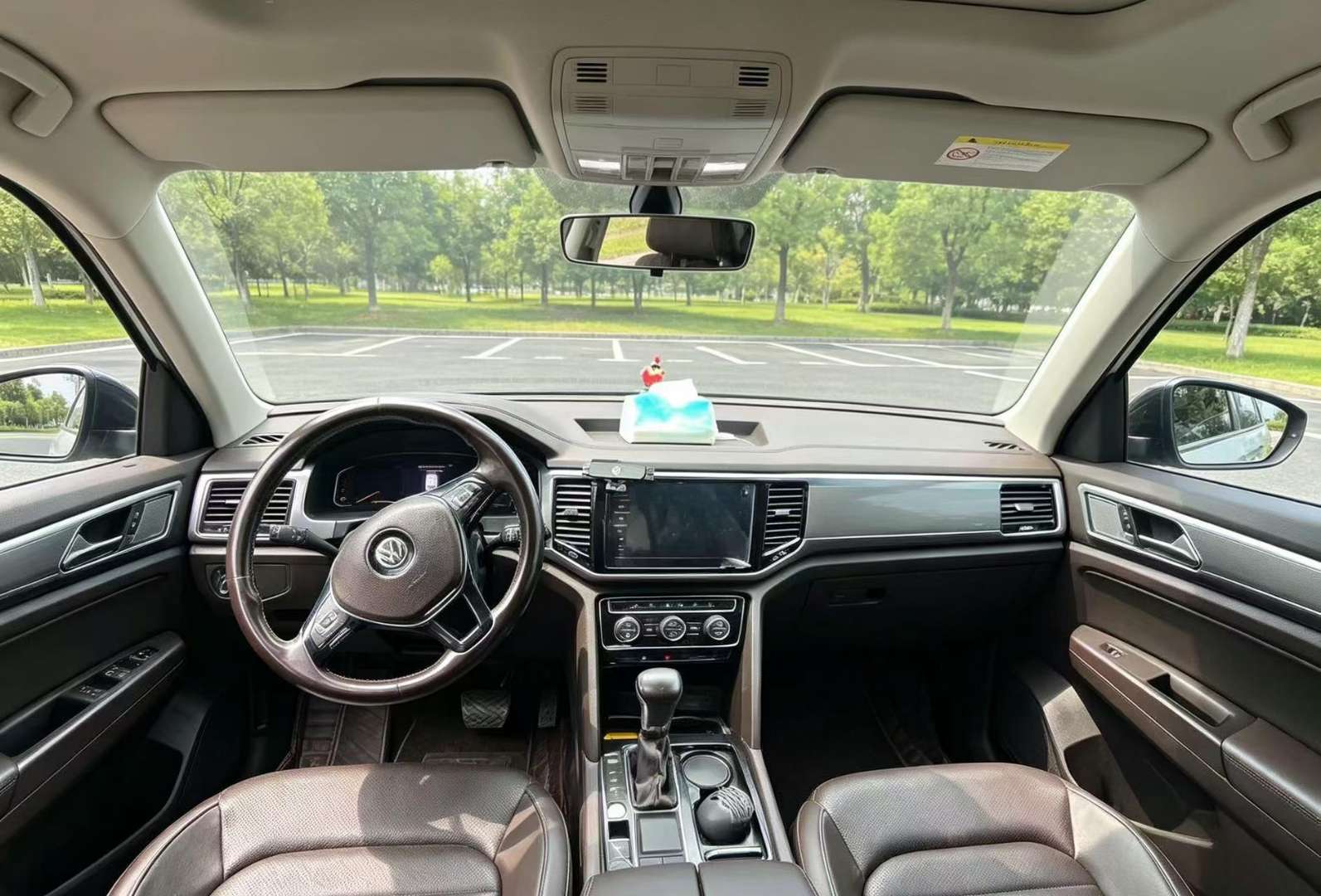 Volkswagen Teramont 330TSI FWD Luxury Edition 3