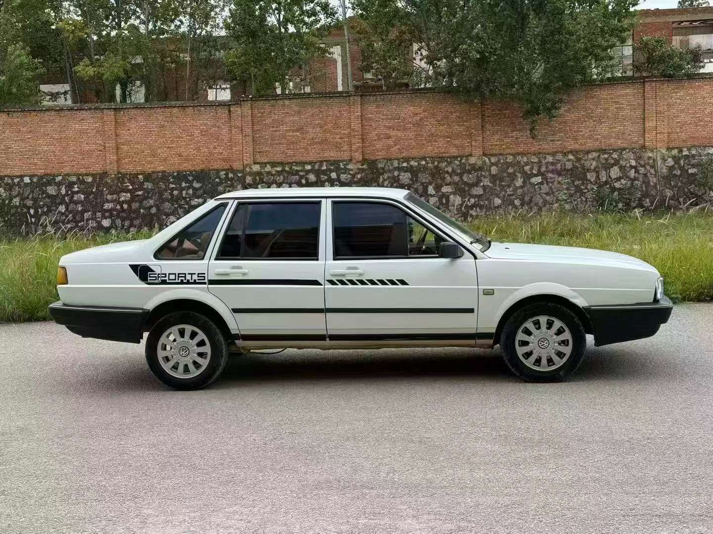 Volkswagen Santana 1.8L ABS