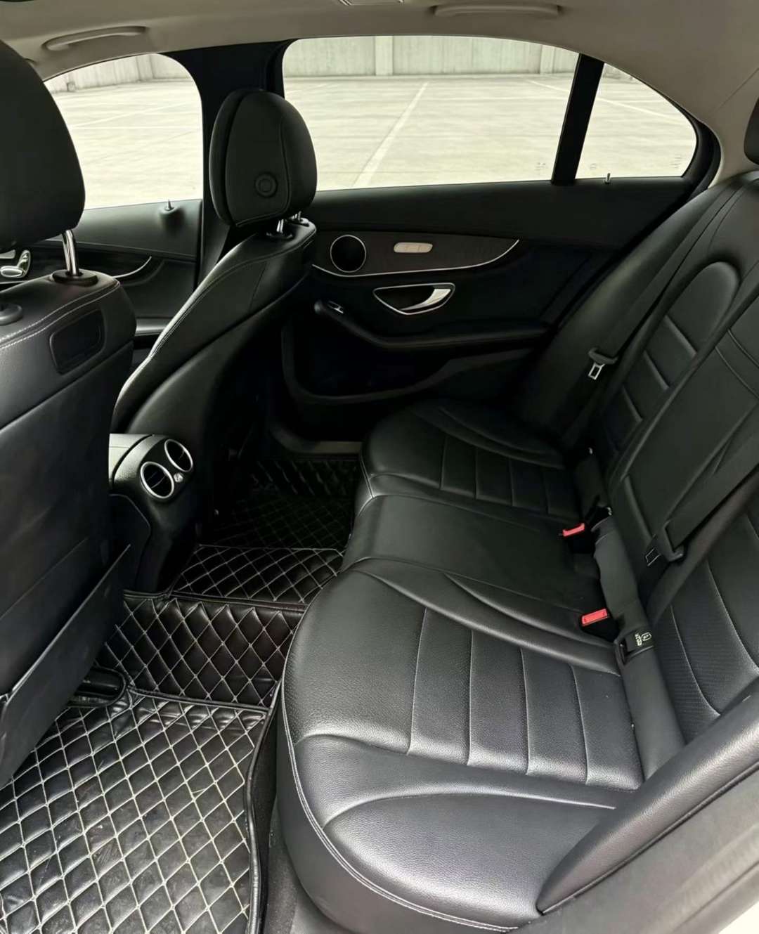 Mercedes-Benz C-Class 7