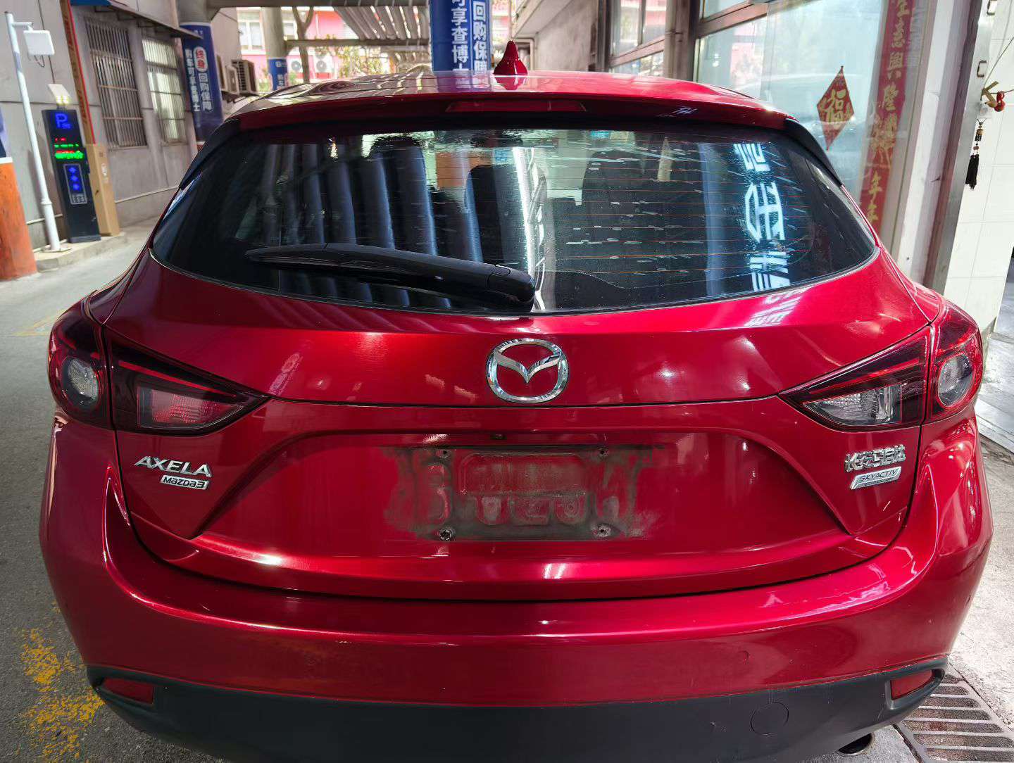 Mazda Axela 2014 Automatic Sunroof 4