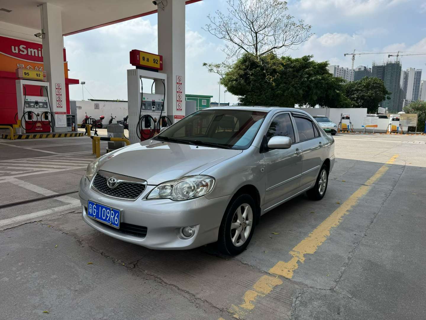 Toyota Corolla 2011 1.6 Automatic Luxury Edition 3