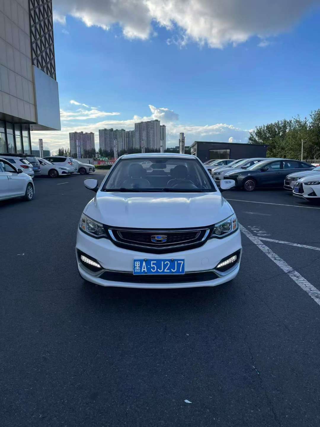 Geely Vision