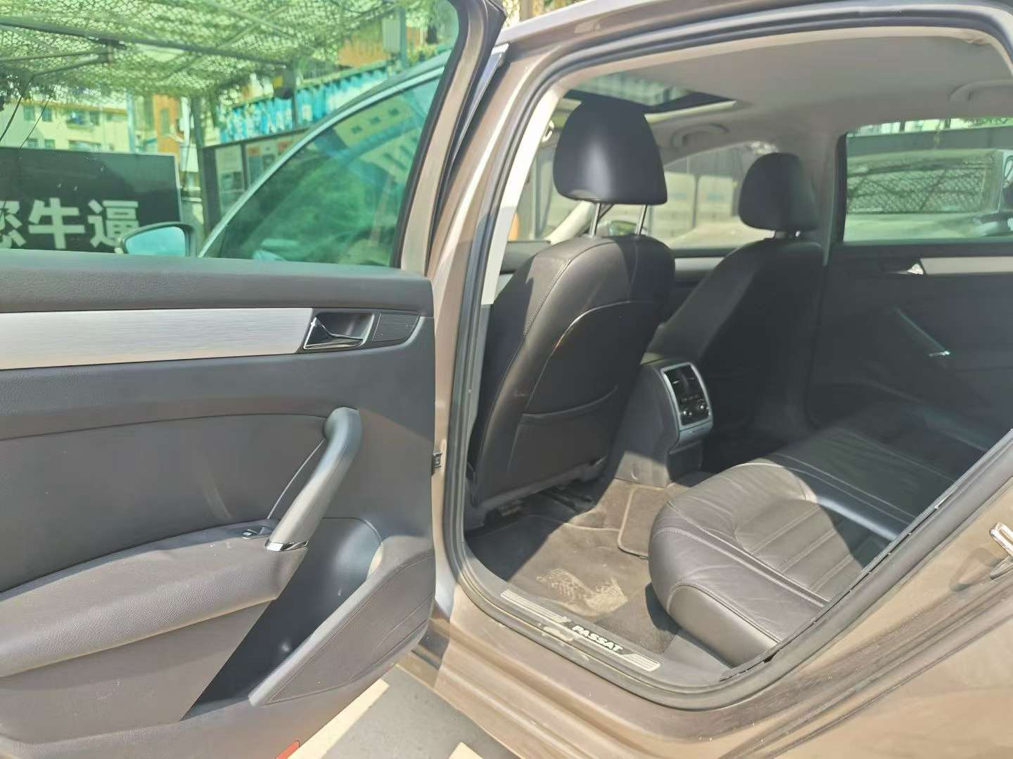 Volkswagen Passat 1.8TSI DSG Yu Zun Edition 5