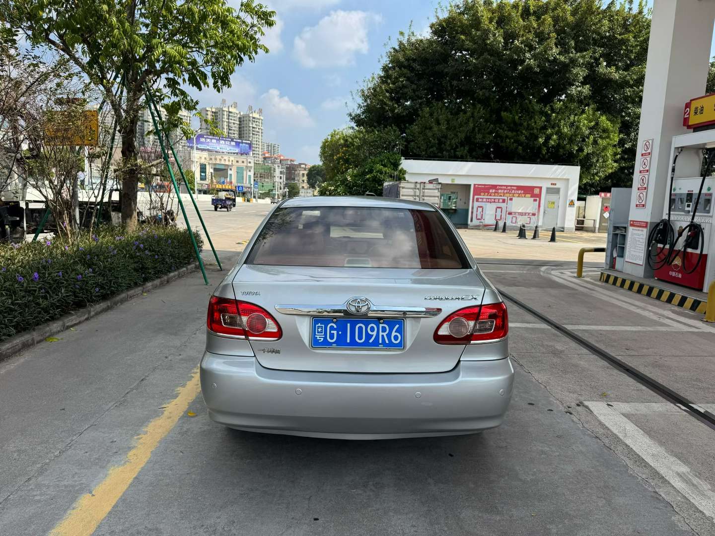Toyota Corolla 2011 1.6 Automatic Luxury Edition 4