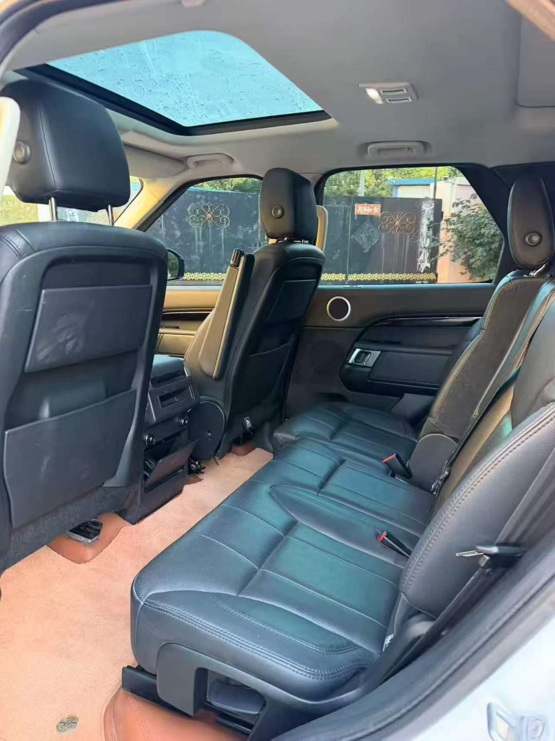 Land Rover Discovery 5 2018 3.0T 7-Seat High Spec 7
