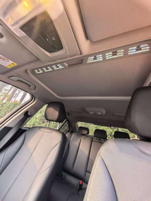 BMW 3 Series 2.0T Fashion Edition 5