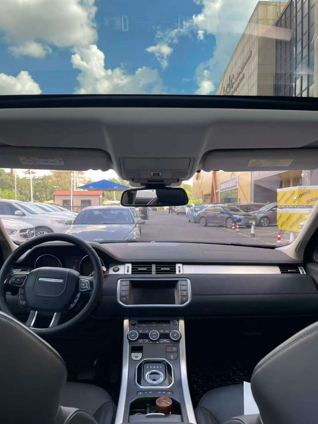 Land Rover Range Rover Evoque 2017 2.0T 4WD 8